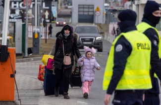 Ukraine-Flüchtlinge an der Grenze nach Polen
